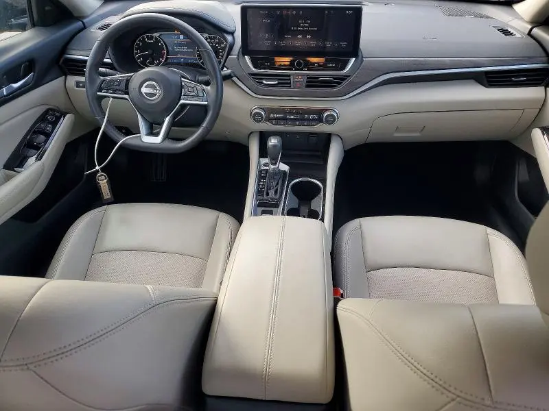 2024 NISSAN ALTIMA 2.5 SL  