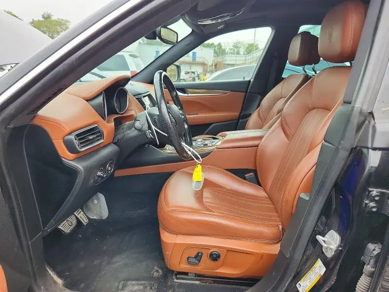 2017 MASERATI LEVANTE S SPORT  