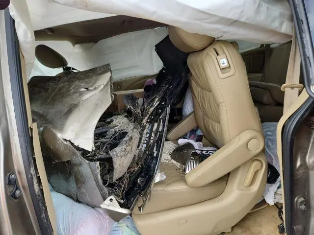 2010 HONDA ODYSSEY EXL  