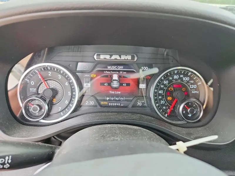 2024 RAM 1500 BIG HORN  