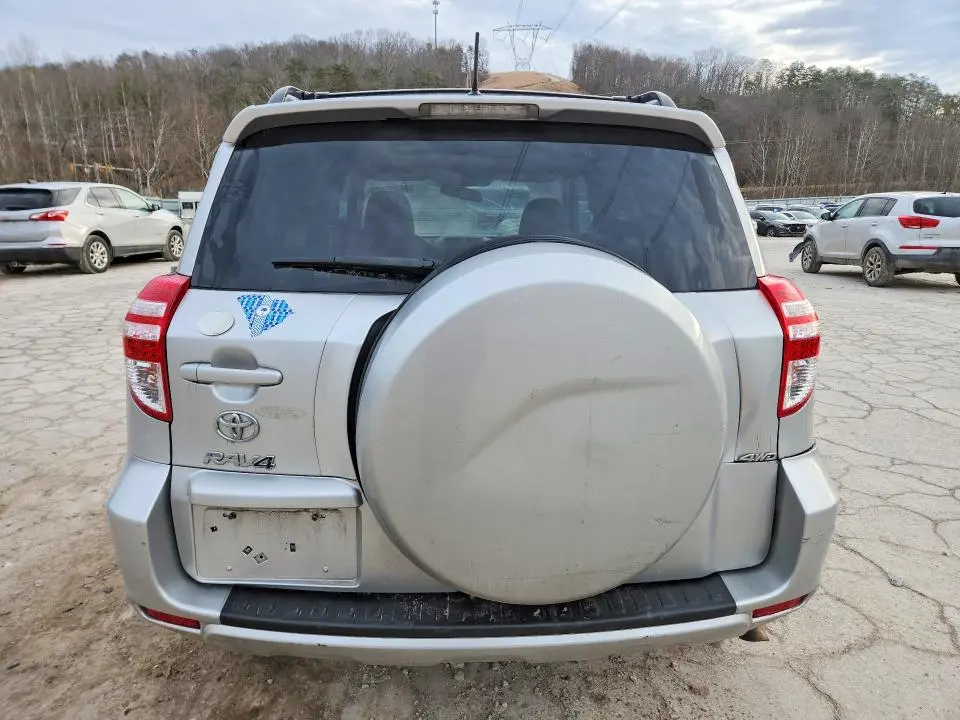 2011 TOYOTA RAV4   