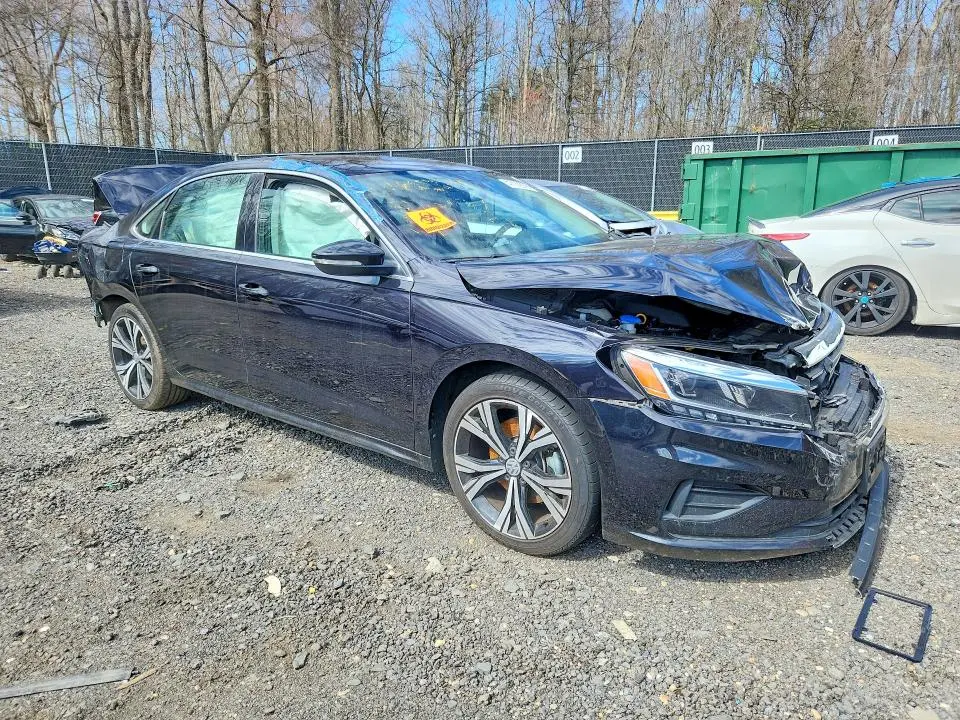 2021 VOLKSWAGEN PASSAT SE  