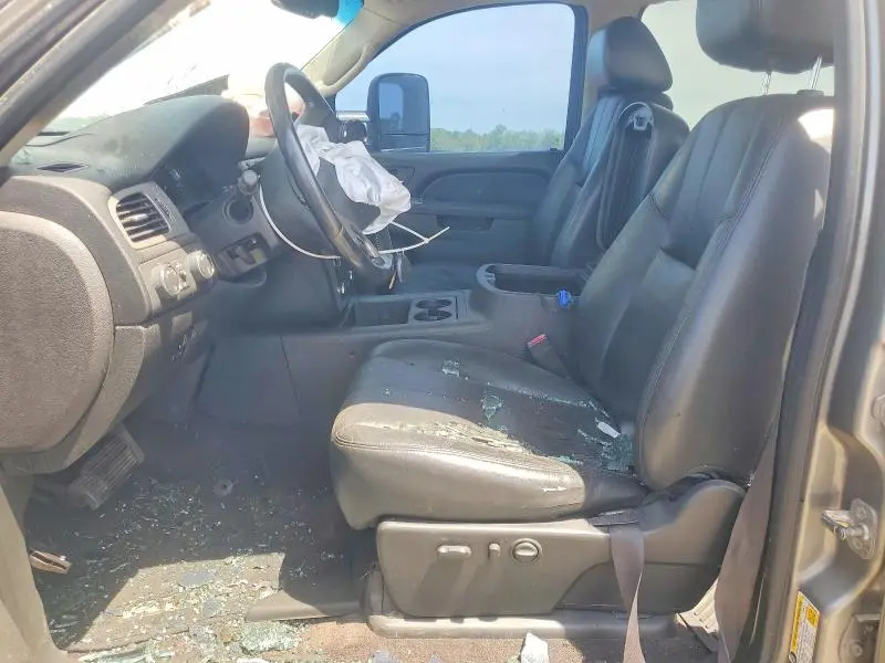 2012 CHEVROLET SILVERADO K2500 HEAVY DUTY LTZ  