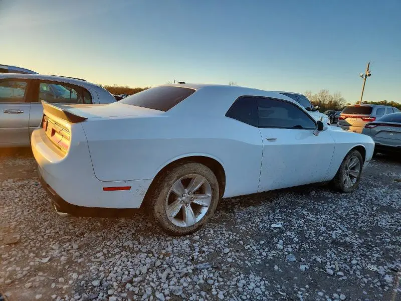 2023 DODGE CHALLENGER SXT  