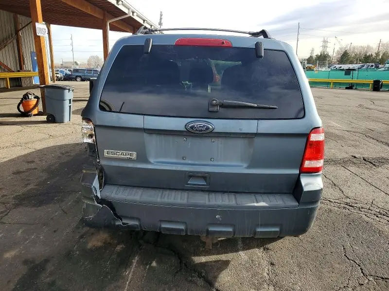 2010 FORD ESCAPE XLT  