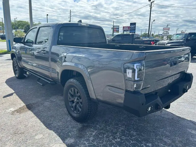 2020 TOYOTA TACOMA SR5 V6  