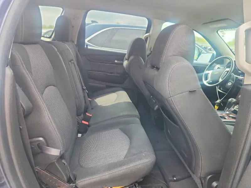 2013 CHEVROLET TRAVERSE LT  