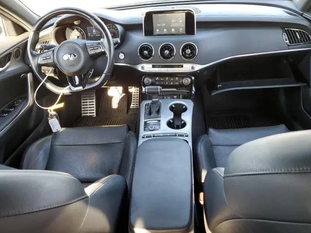 2018 KIA STINGER GT  