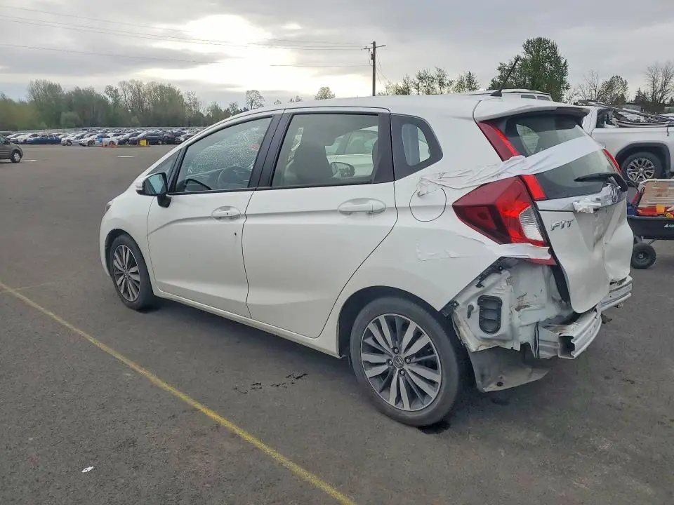 2016 HONDA FIT EX  