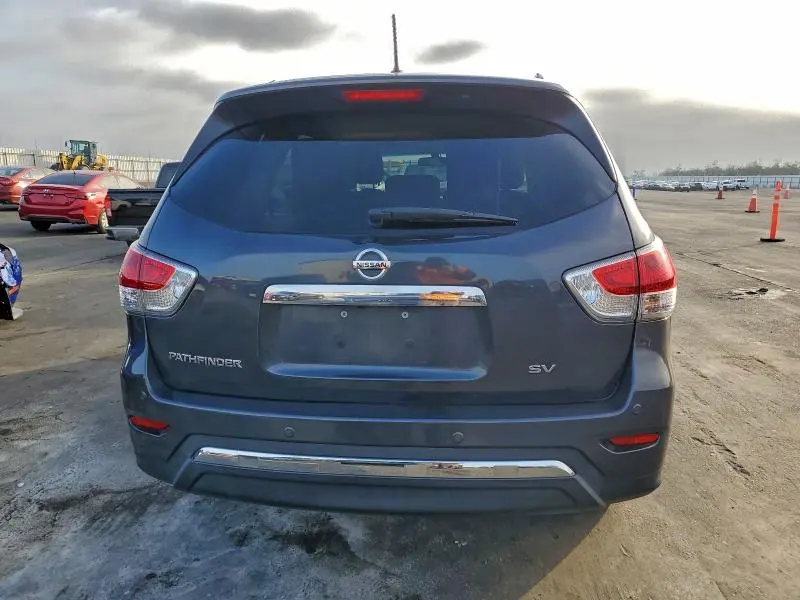 2013 NISSAN PATHFINDER S  