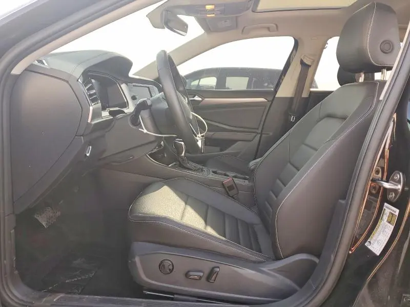 2024 VOLKSWAGEN JETTA SE  