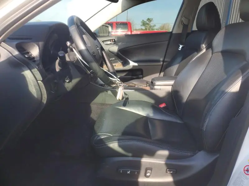 2010 LEXUS IS 250  
