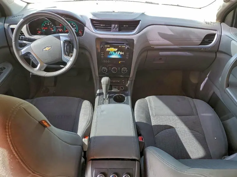 2015 CHEVROLET TRAVERSE LT  