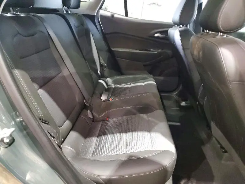 2025 CHEVROLET TRAX 1LT  