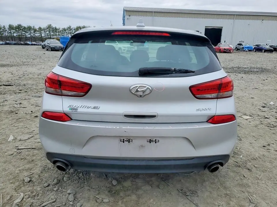 2018 HYUNDAI ELANTRA GT SPORT  