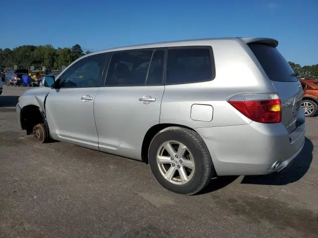 2010 TOYOTA HIGHLANDER