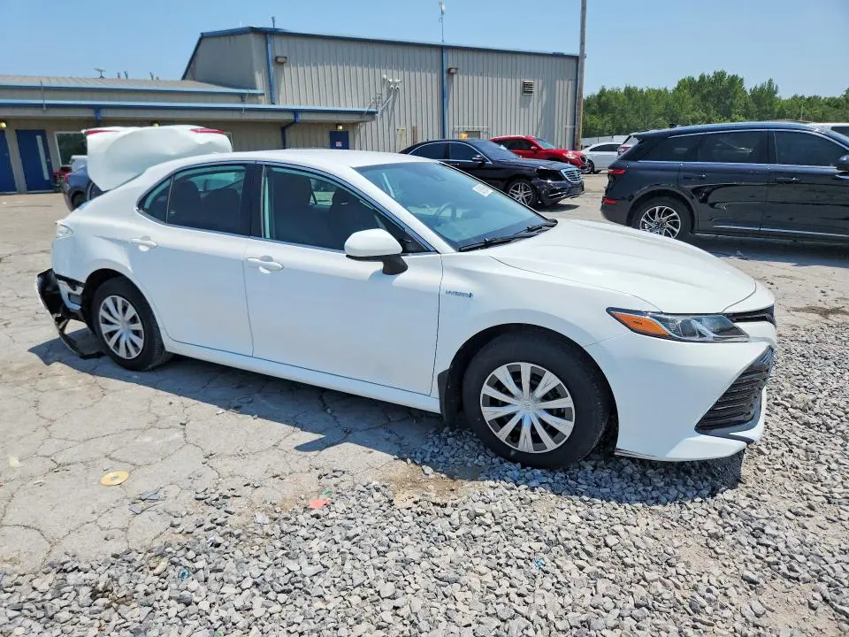 2020 TOYOTA CAMRY LE  