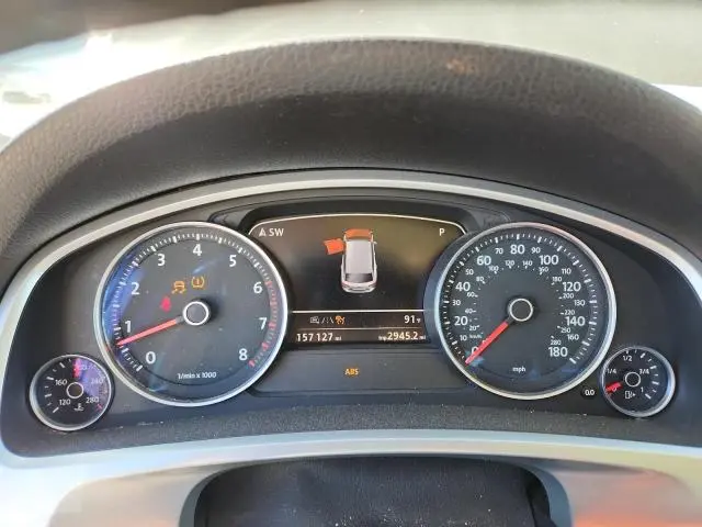 2016 VOLKSWAGEN TOUAREG SPORT  