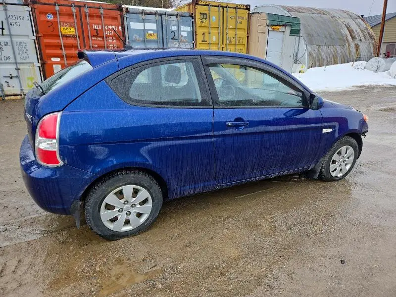 2011 HYUNDAI ACCENT SE  