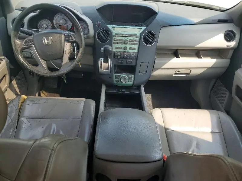 2011 HONDA PILOT EXLN  
