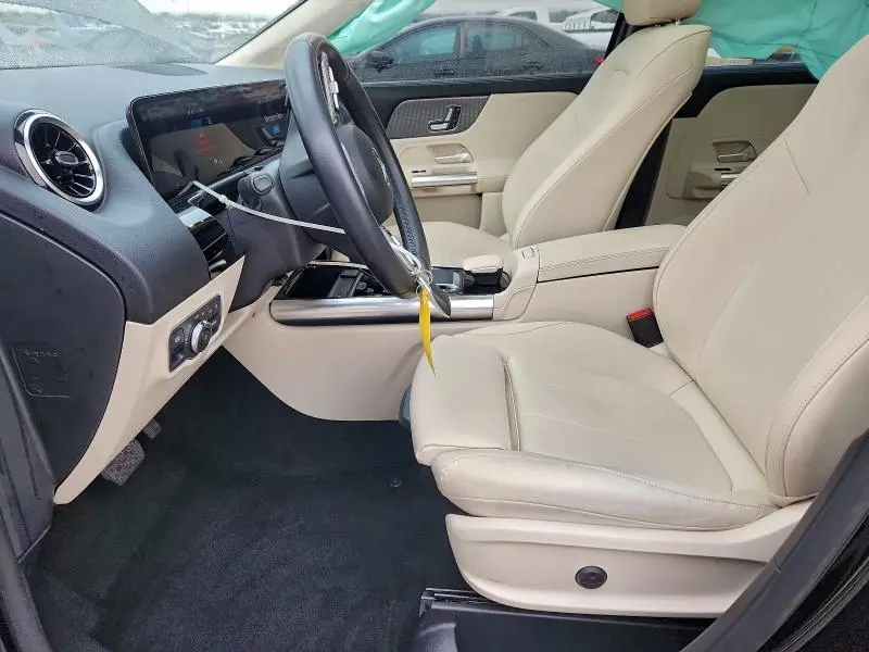 2022 MERCEDES-BENZ GLA 250  