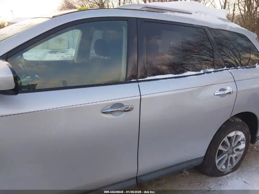 2016 NISSAN PATHFINDER  