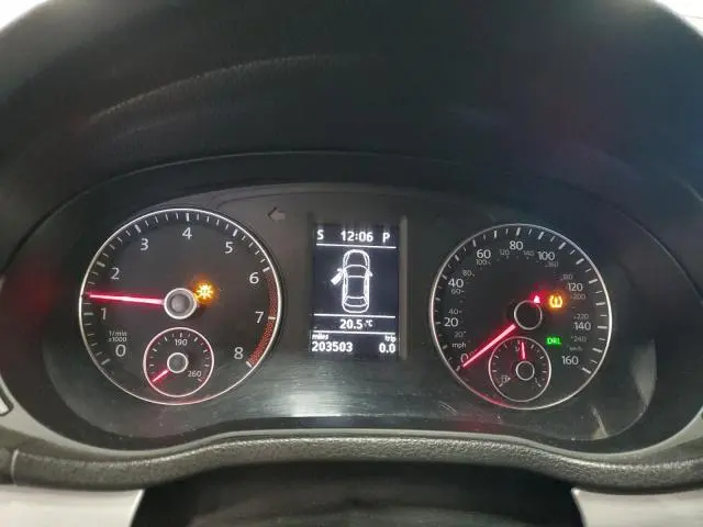 2012 VOLKSWAGEN PASSAT SE