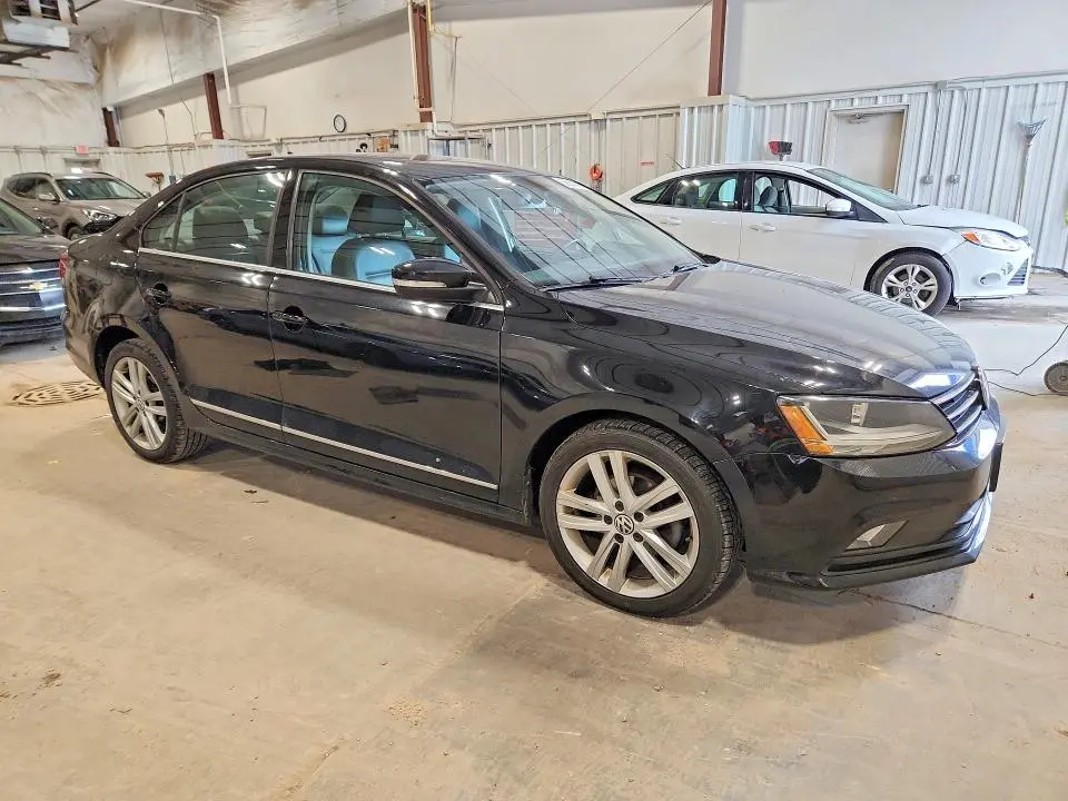 2017 VOLKSWAGEN JETTA SEL  