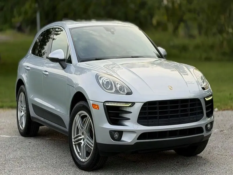 2017 PORSCHE MACAN S  
