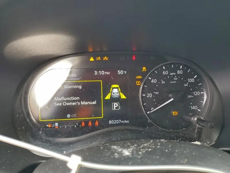 2023 NISSAN KICKS SV  