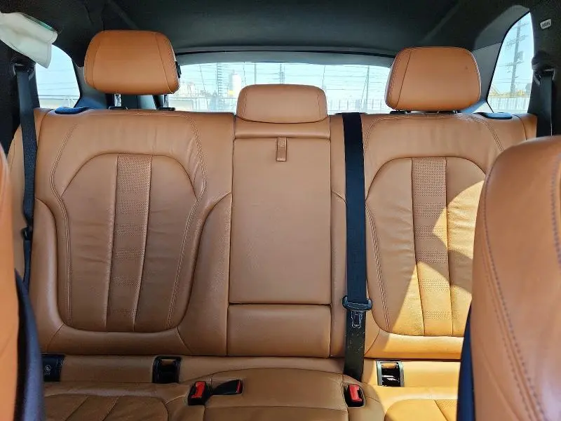 2019 BMW X5   