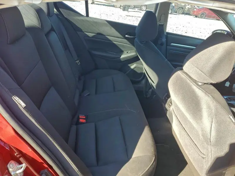 2019 NISSAN ALTIMA SV  