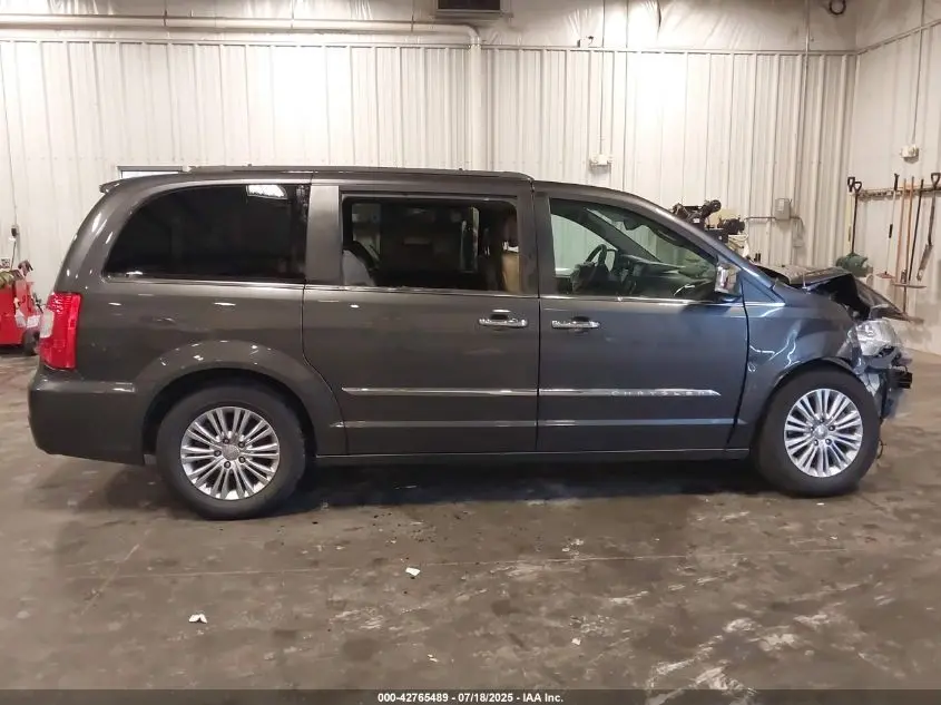 2016 CHRYSLER TOWN & COUNTRY TOURING-L
