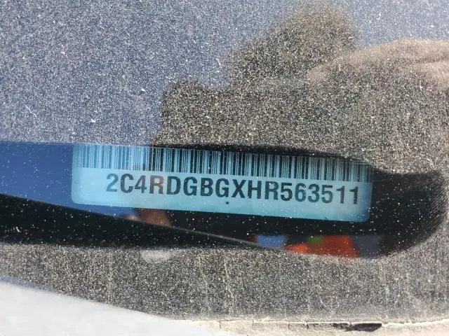 2017 DODGE GRAND CARAVAN SE  