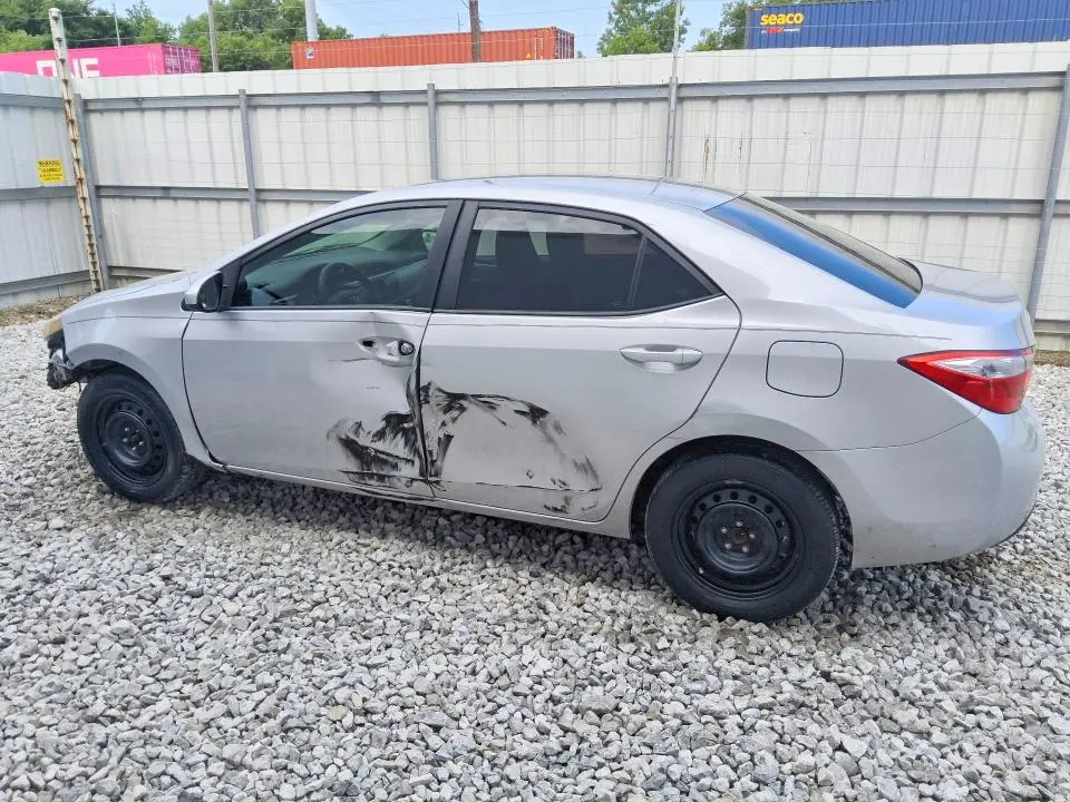 2015 TOYOTA COROLLA LE  