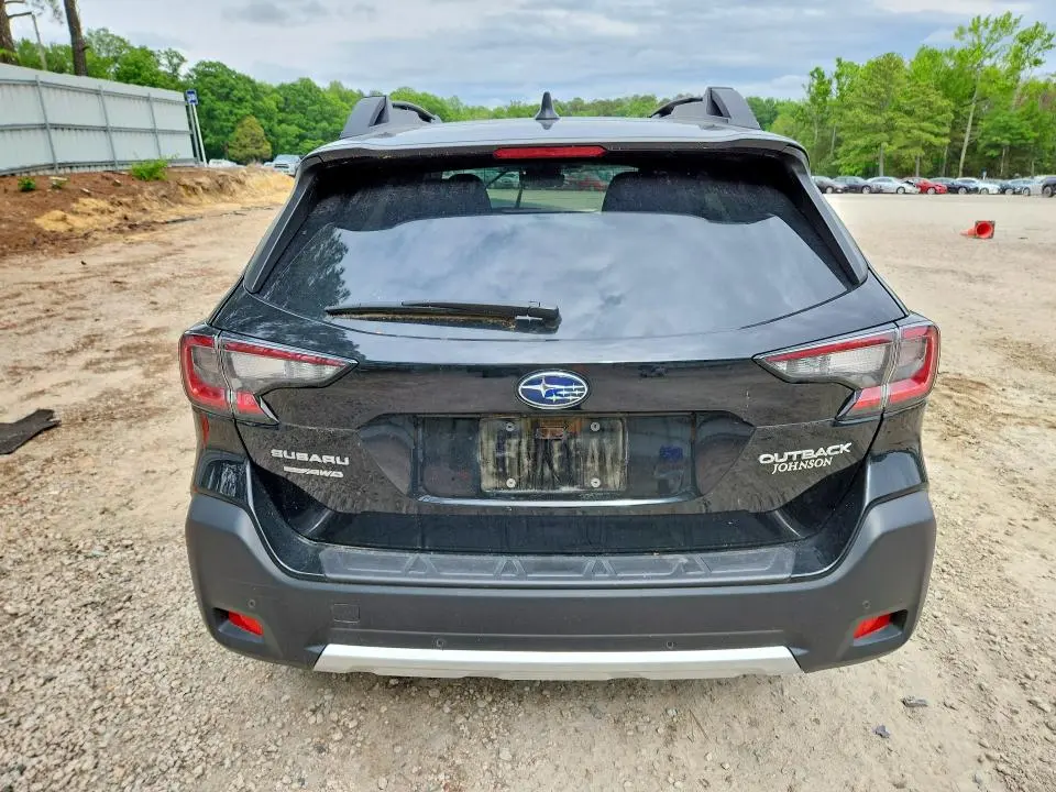 2025 SUBARU OUTBACK LIMITED  