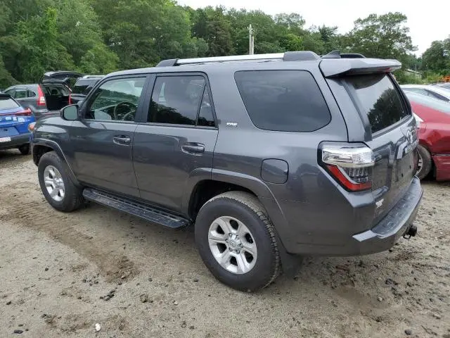 2023 TOYOTA 4RUNNER SE  