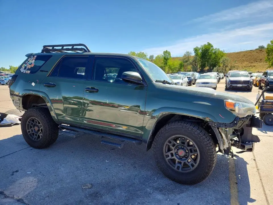 2020 TOYOTA 4RUNNER TRD PRO  