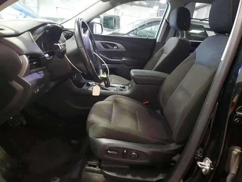 2020 CHEVROLET TRAVERSE LT  