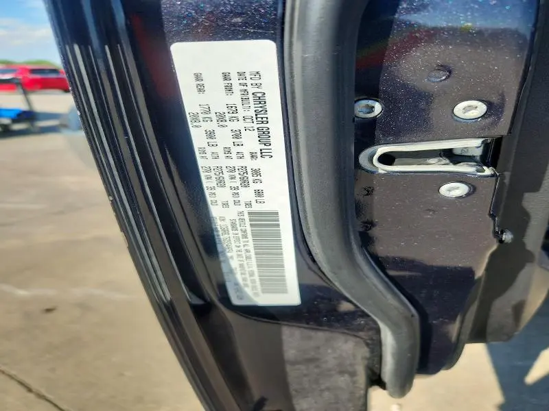 2013 RAM 1500 SLT  