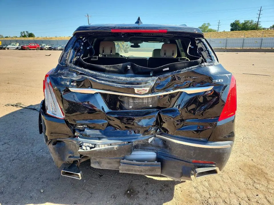 2017 CADILLAC XT5 LUXURY  