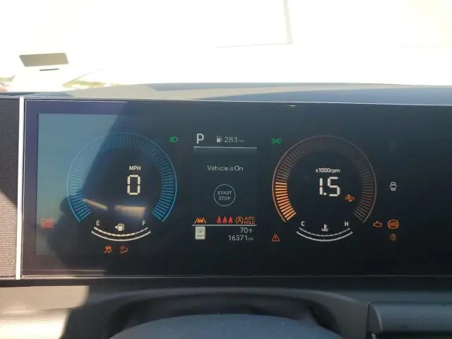 2025 HYUNDAI TUCSON SEL  