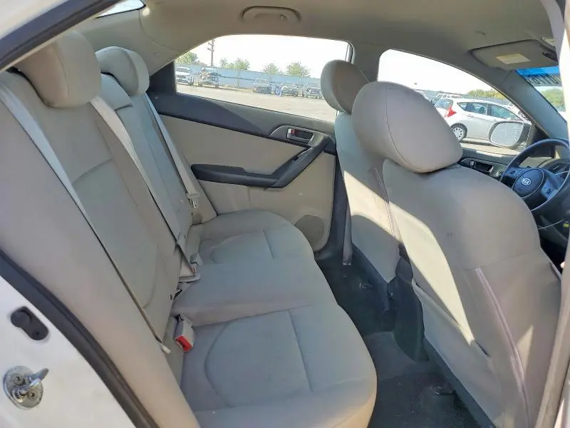 2010 KIA FORTE EX  