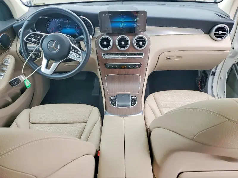 2022 MERCEDES-BENZ GLC 300 4MATIC  