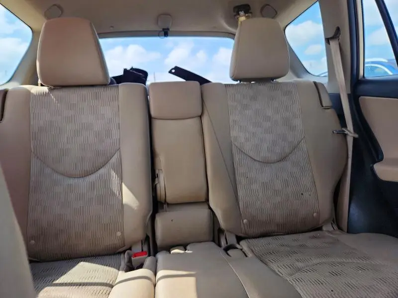 2011 TOYOTA RAV4 BASE  