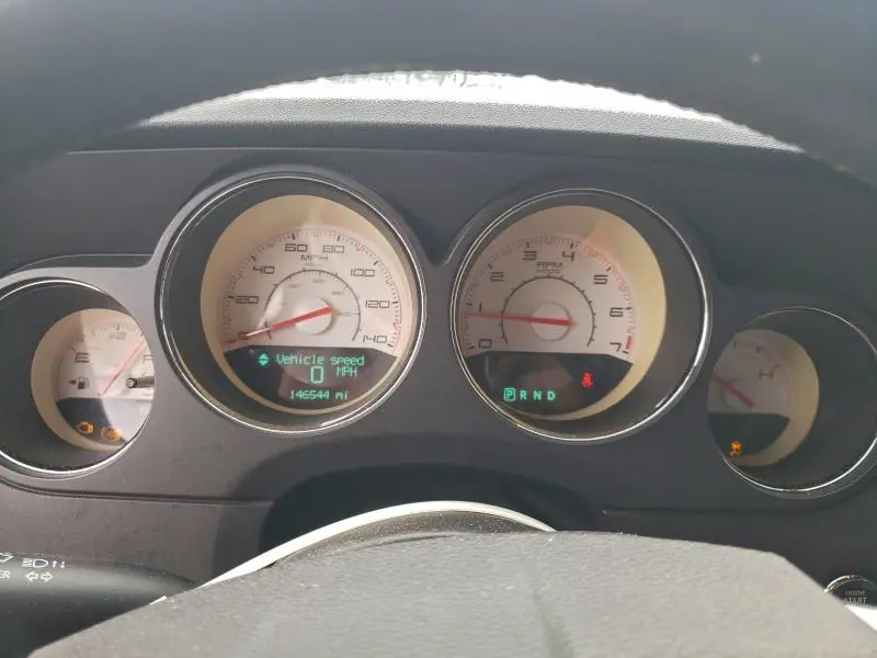 2013 DODGE CHALLENGER SXT  