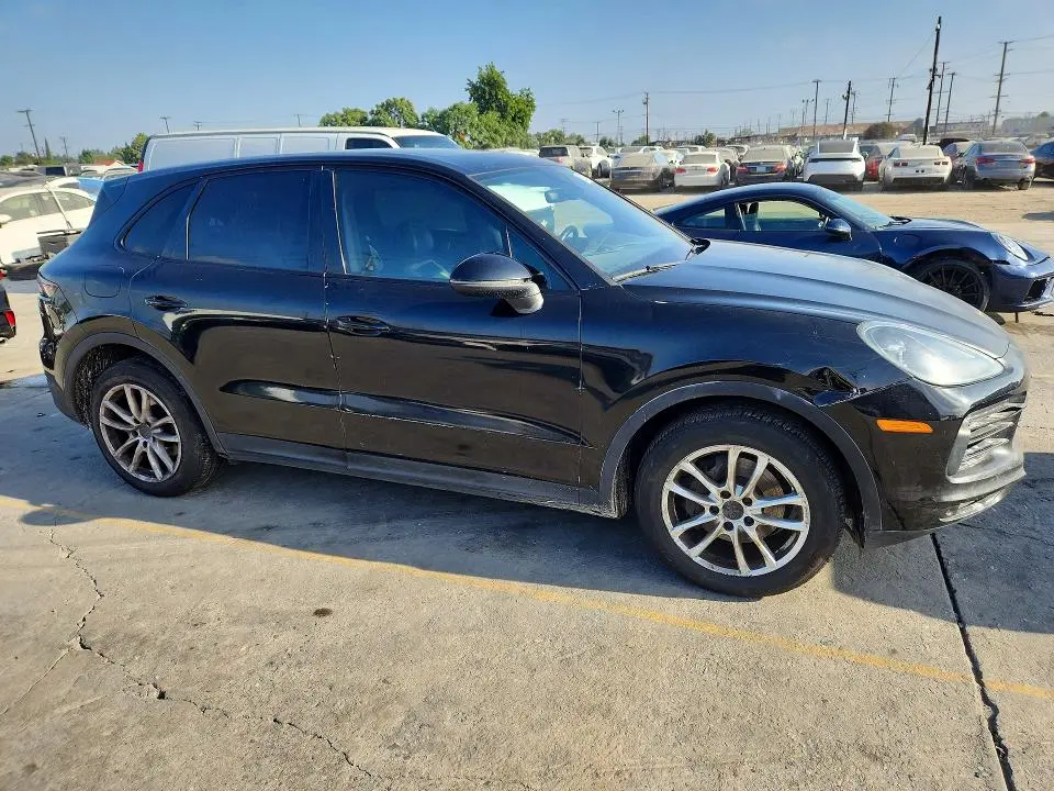 2019 PORSCHE CAYENNE   