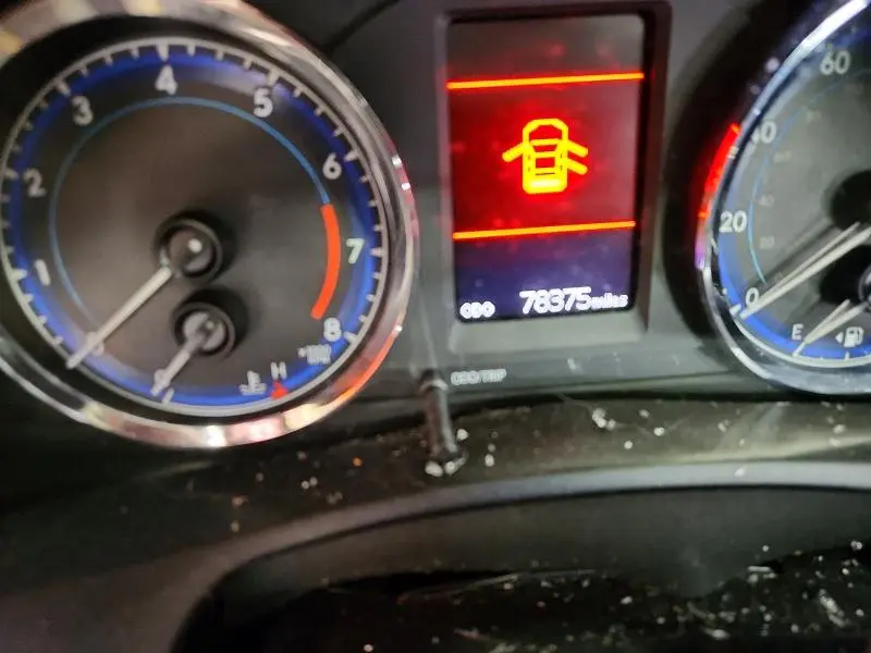 2017 TOYOTA COROLLA LE  