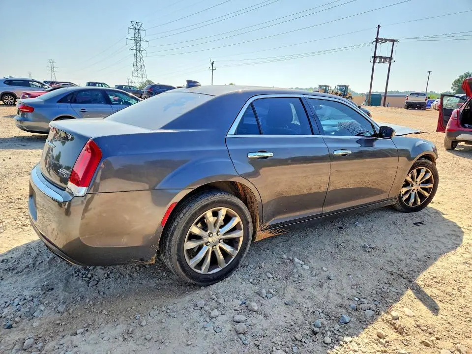 2016 CHRYSLER 300C   
