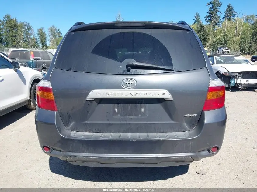 2010 TOYOTA HIGHLANDER SE V6